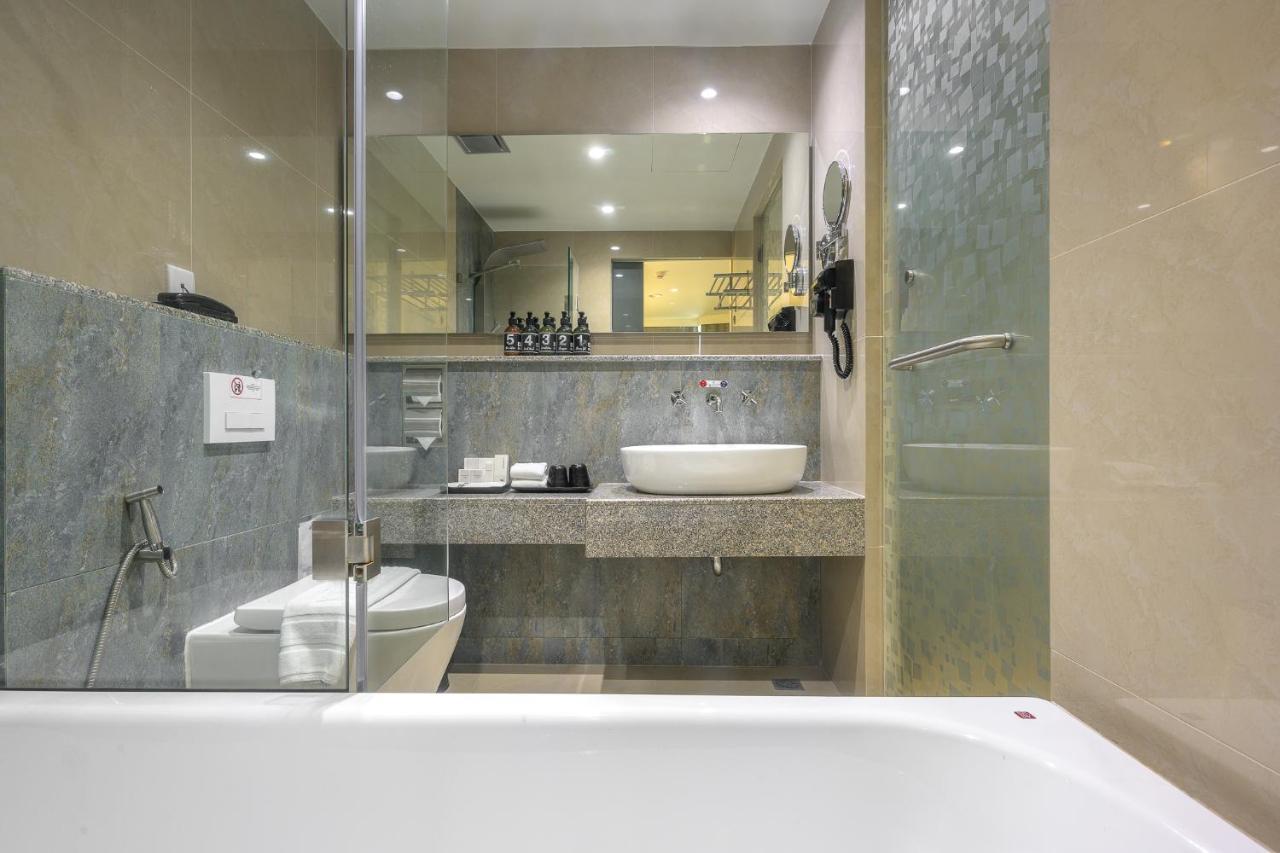 Panorama Room