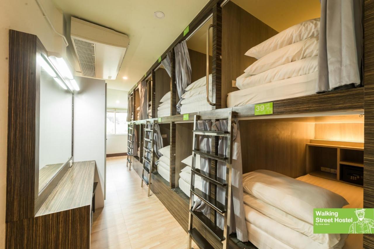 Bed 12-Bed Mixed Dormitory Room