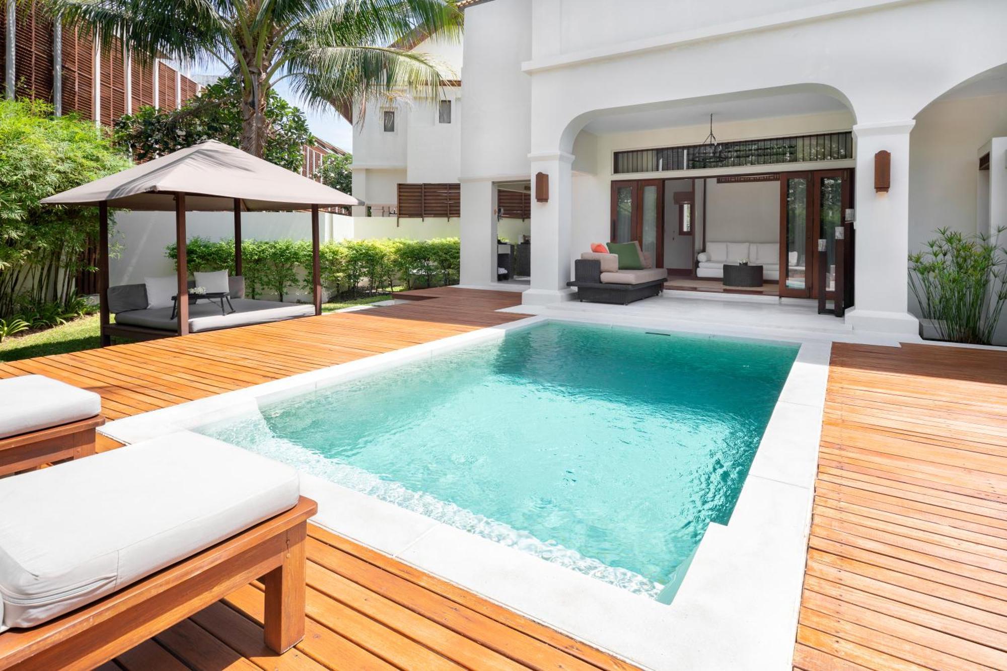 2 Bedroom Duplex Interconnecting Pool Villa Suite