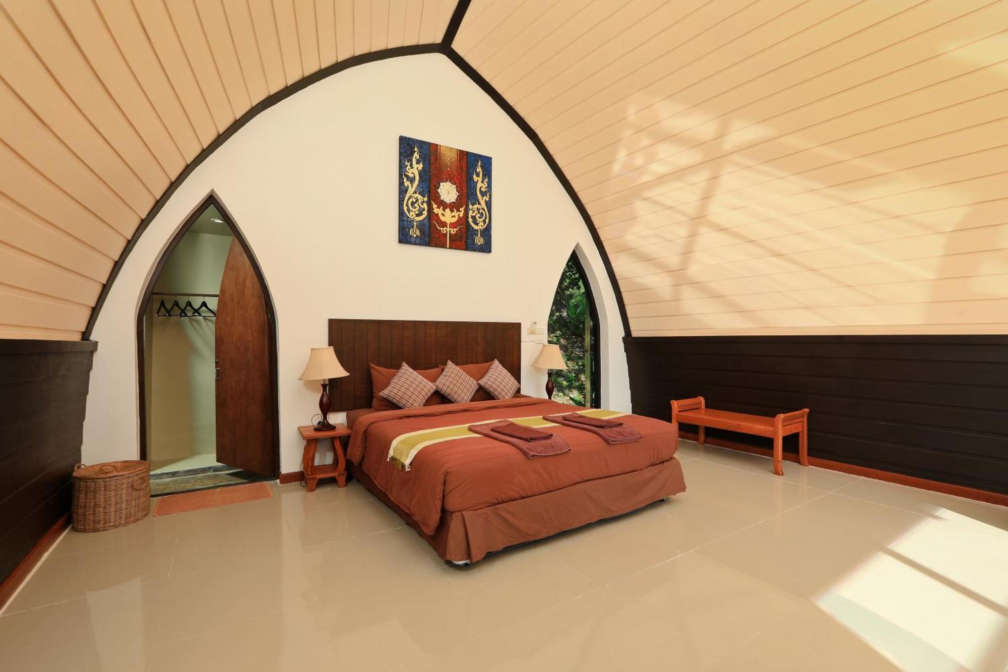 Ocean Cliff Villa