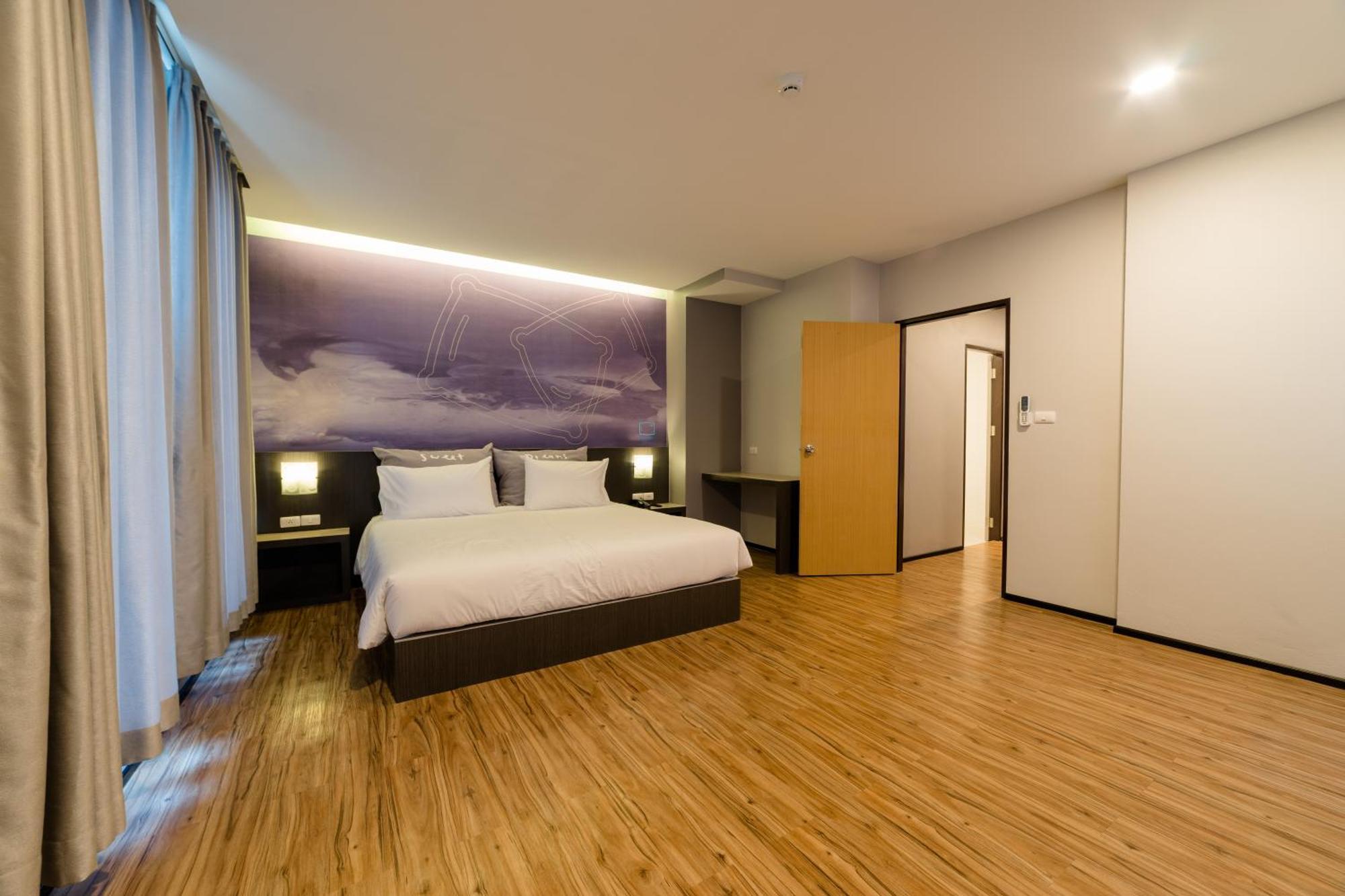 Deluxe Triple Room