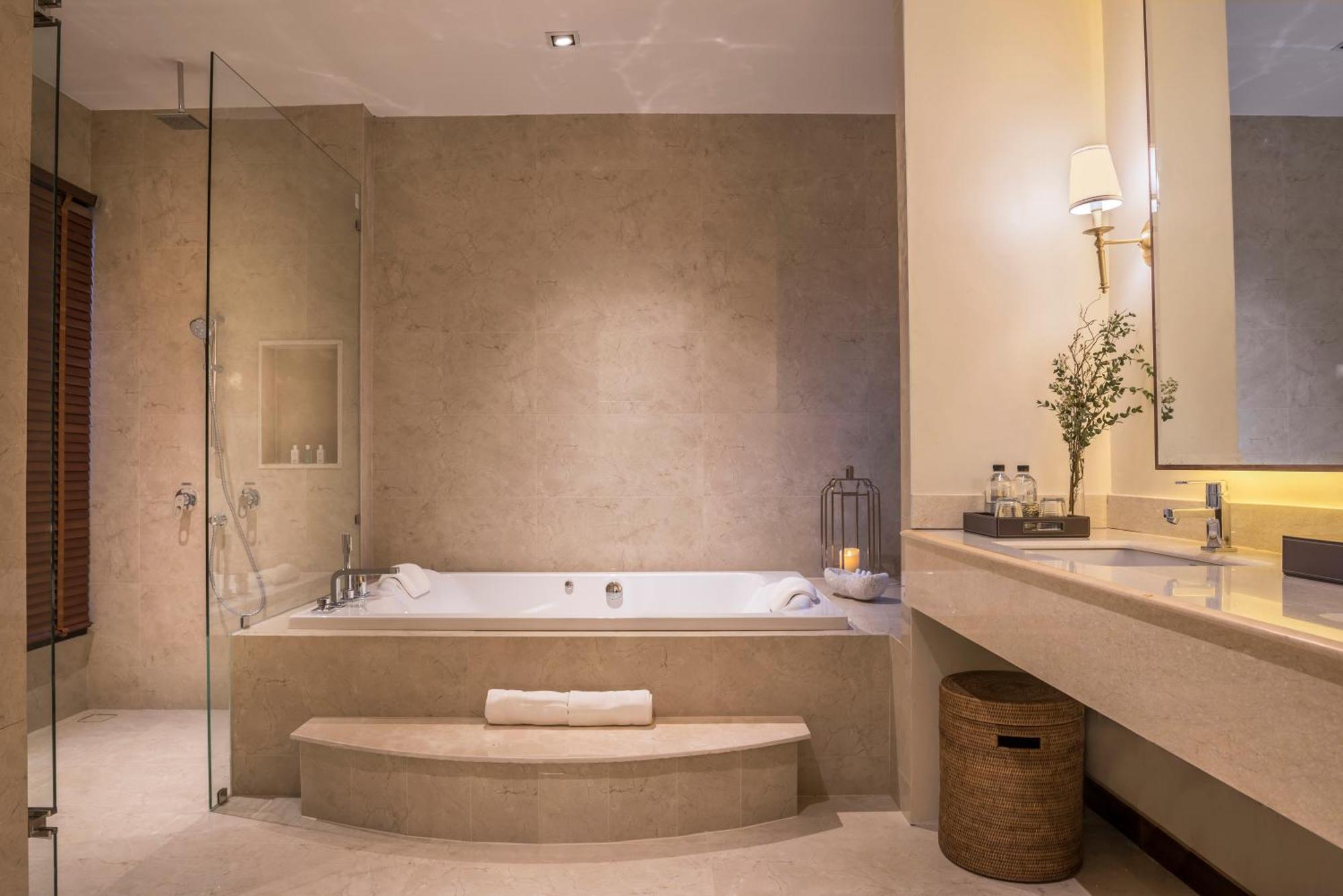 Three-Bedroom Pool Villa 24-hour butler service