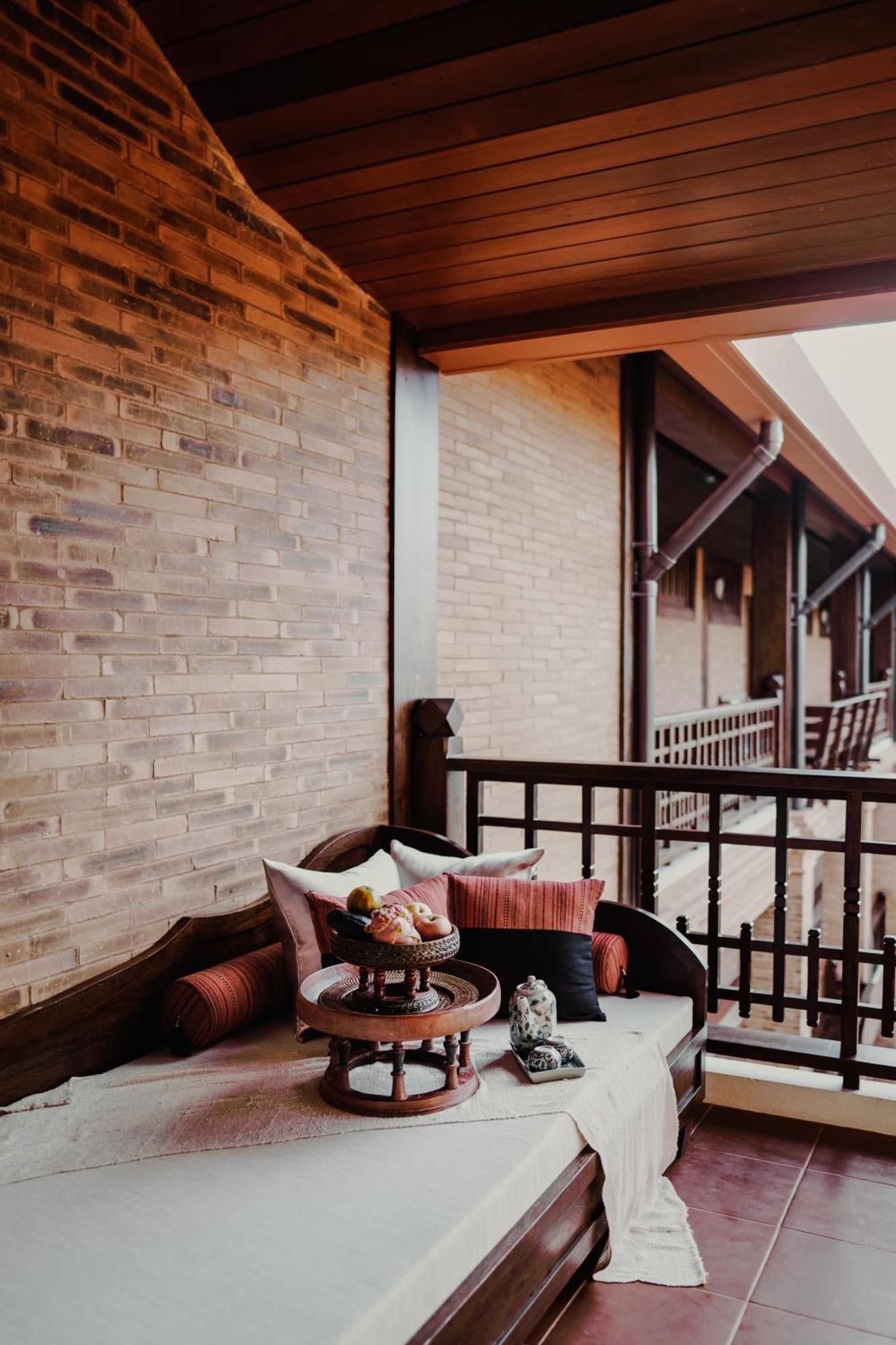 Deluxe Suite Balcony