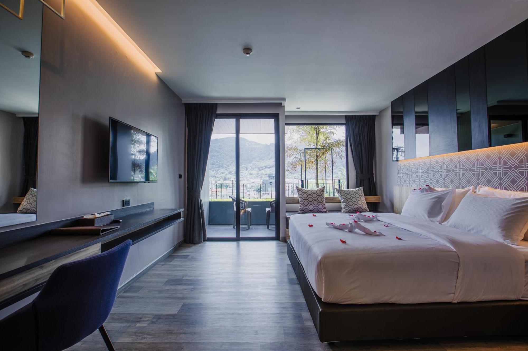 Rak King Room Balcony