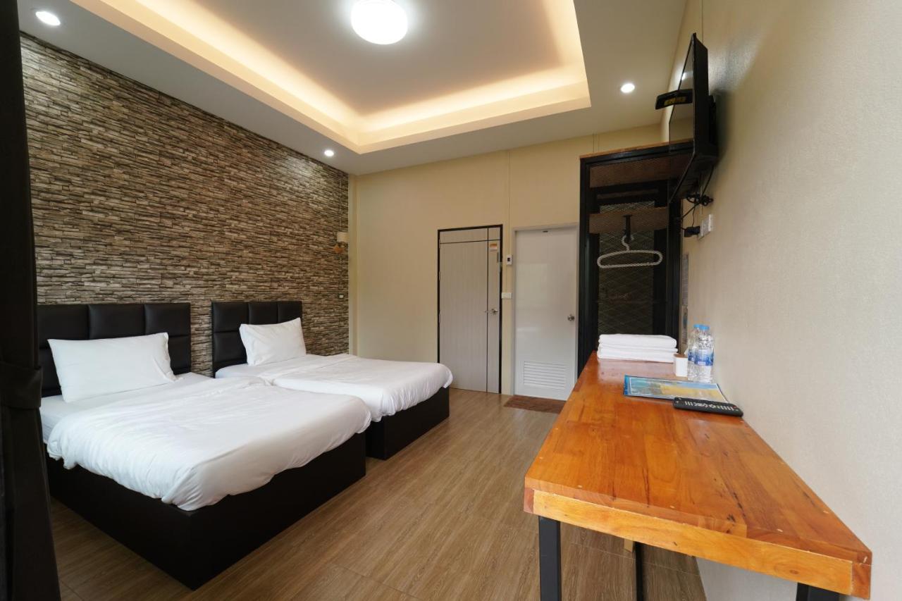 Standard Twin Room Mountain View