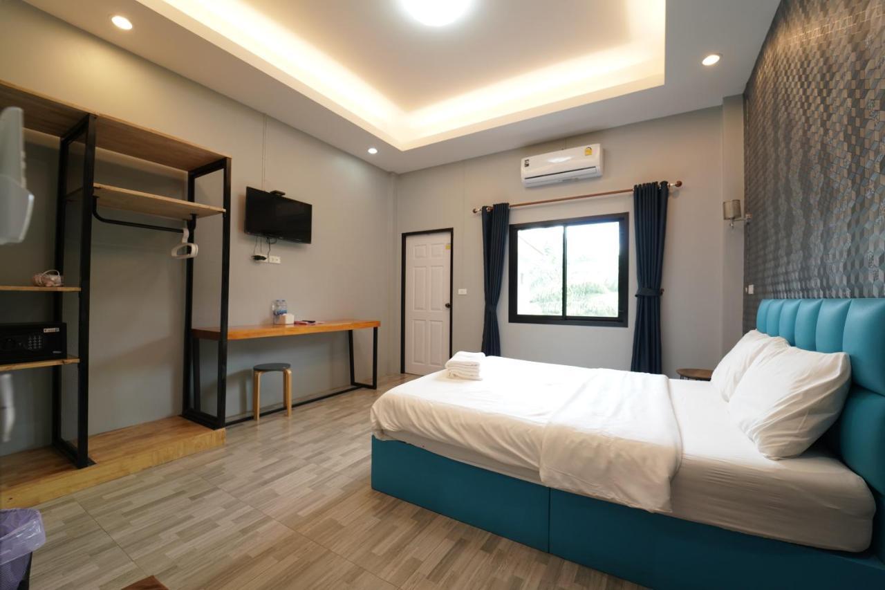 Double Room Mountain View