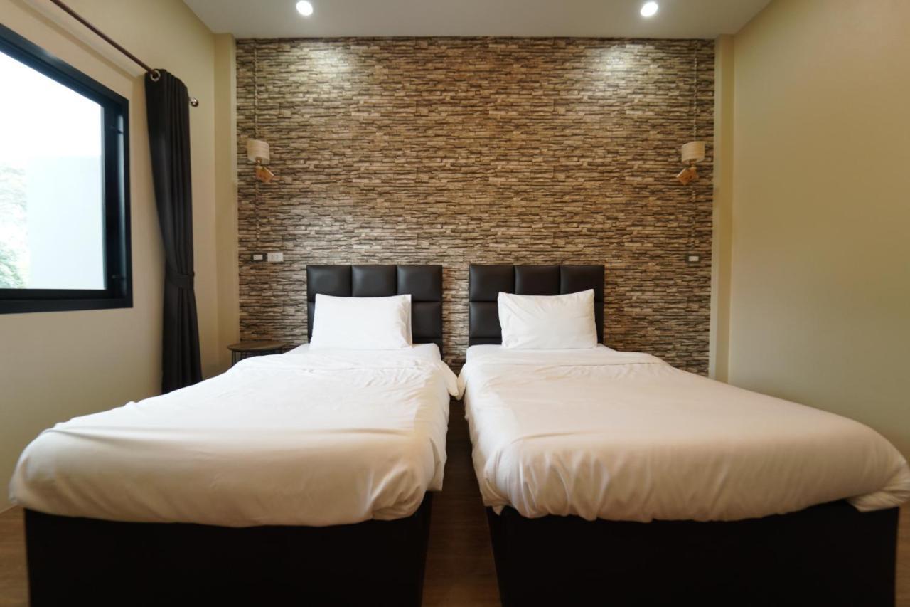 Standard Twin Room Mountain View