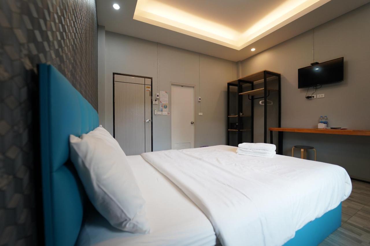 Double Room Mountain View