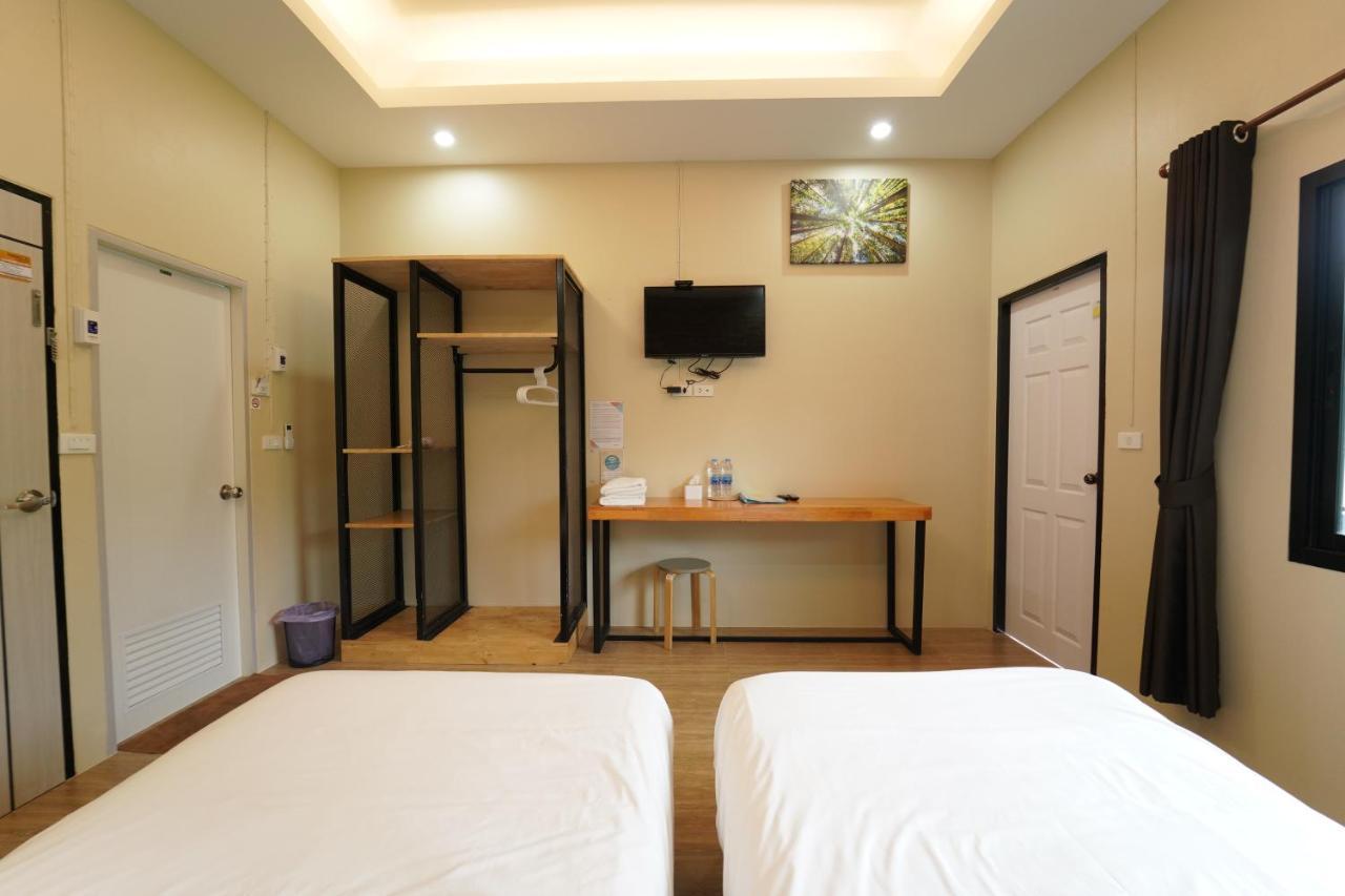 Standard Twin Room Mountain View