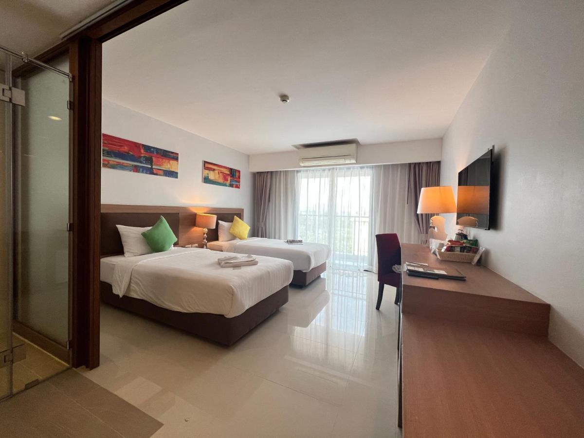 Premier Deluxe Room
