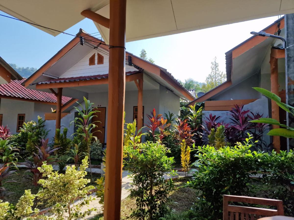 Standard Garden View