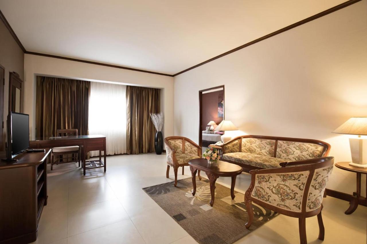 Junior King Suite