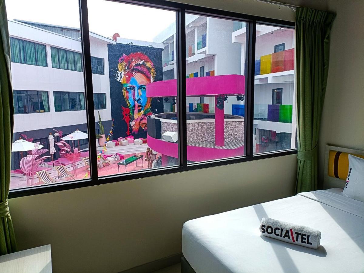 Superior Zimmer mit Poolblick