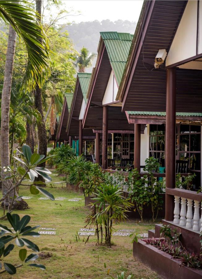 Standard Double or Twin Room Garden View