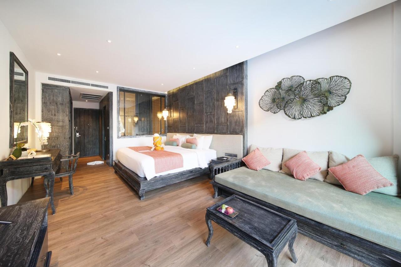 Deluxe Double or Twin Room Pool Access