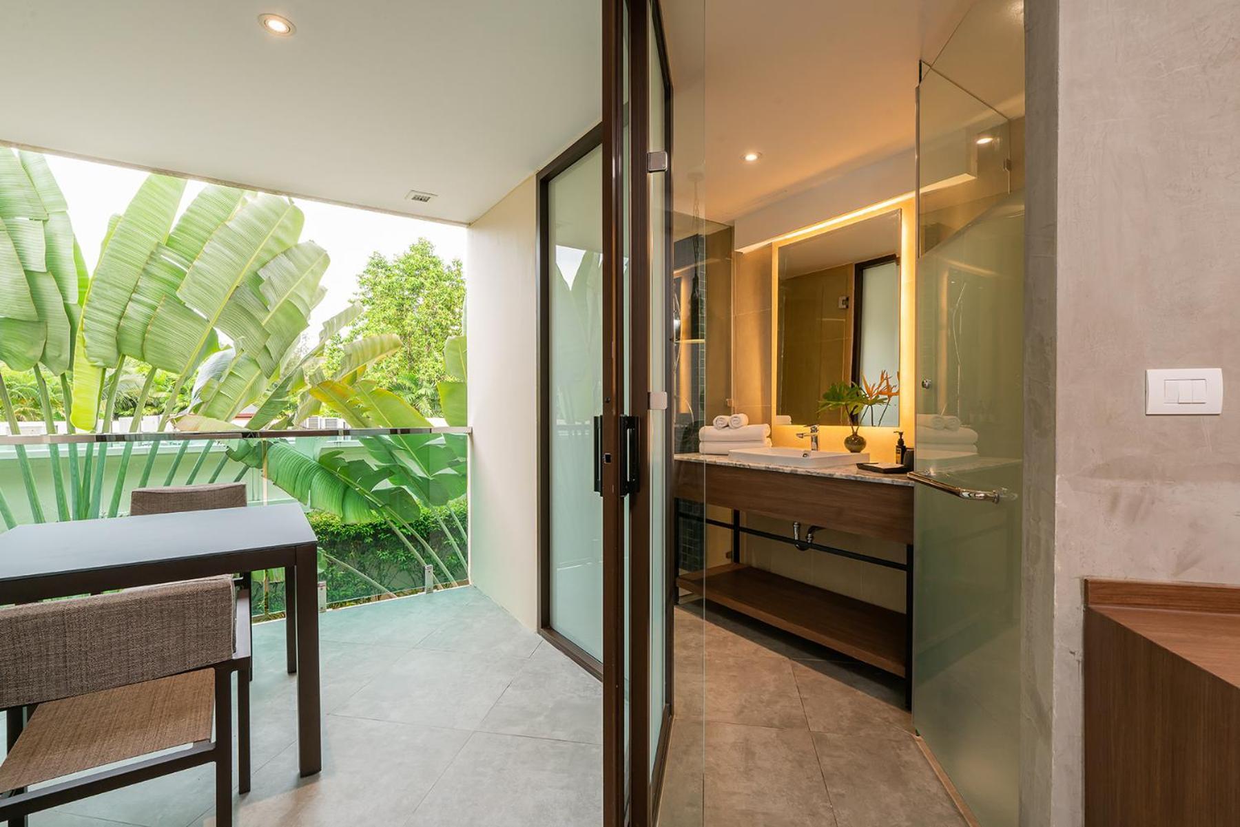 Deluxe Double or Twin Room Balcony