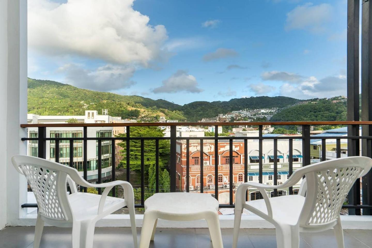 Deluxe Double Room Balcony
