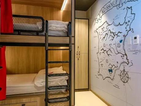 Quadruple Room Private Bathroom