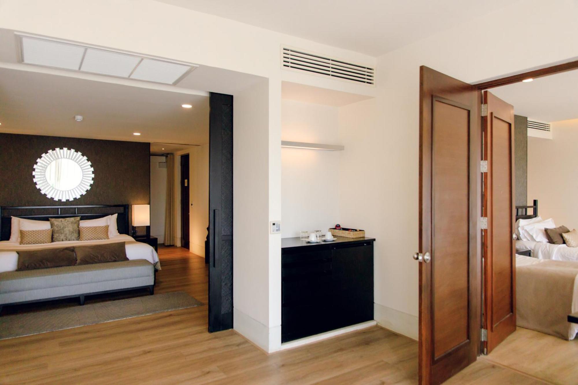 Partial Seaview Family Suite 2 Bedroom
