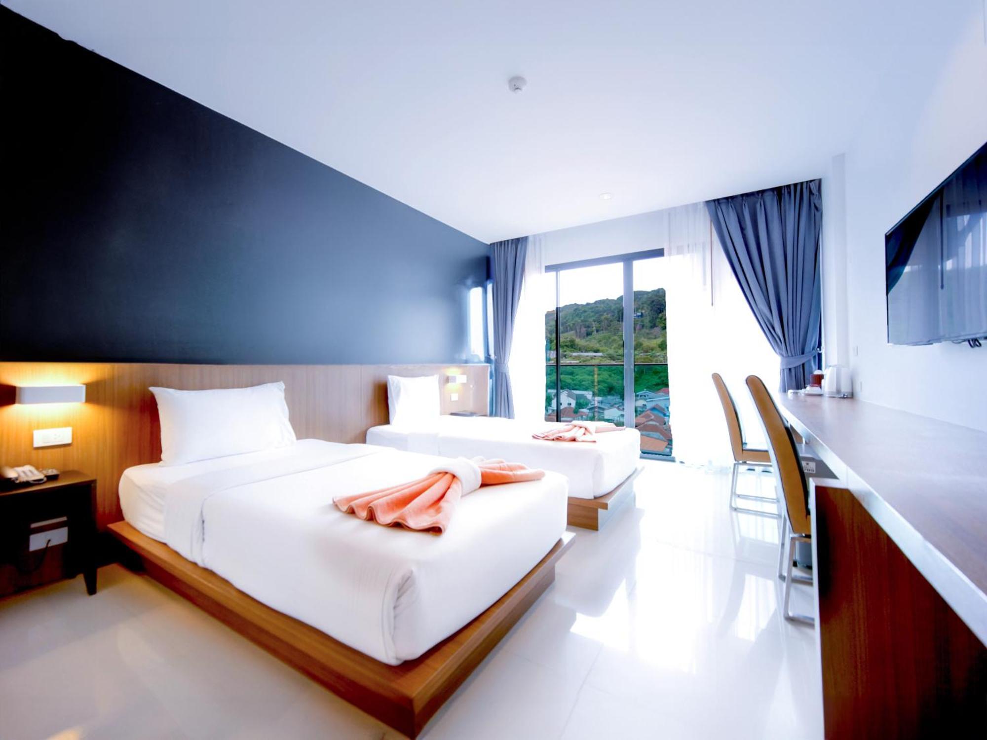 Superior Twin Room