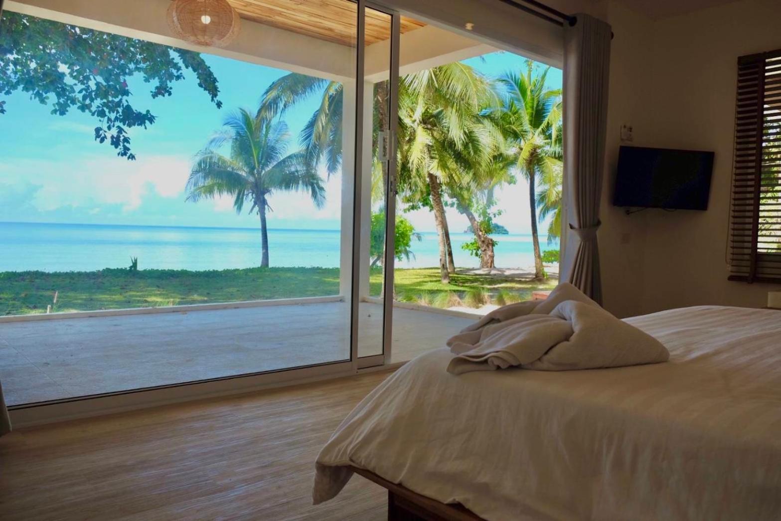 Premium Beachfront Ground Floor
