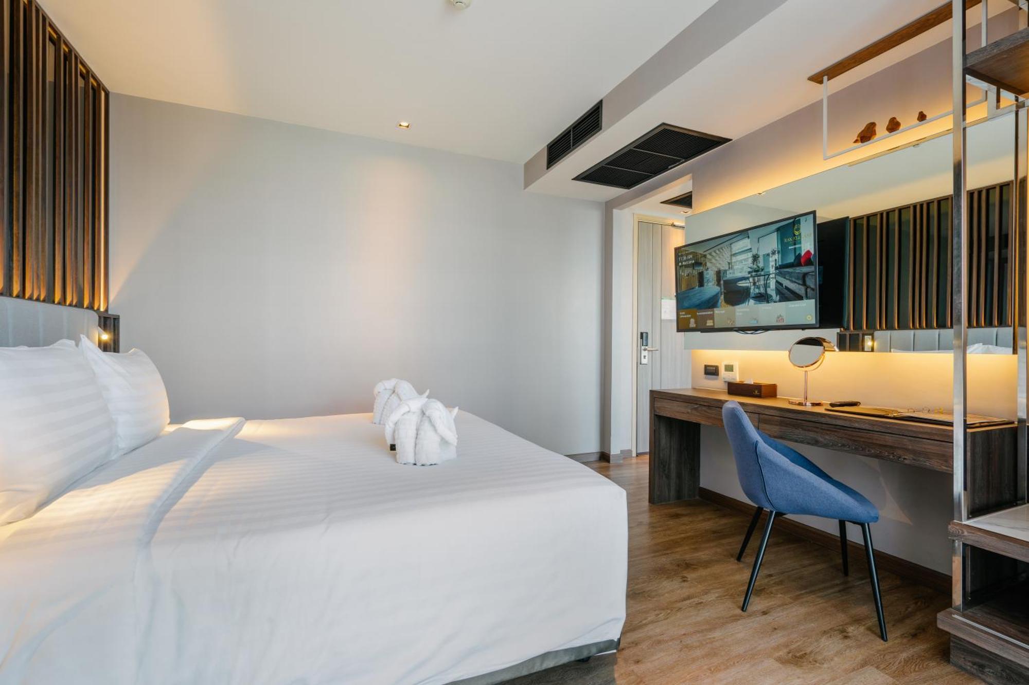 Rak Suite Room Kitchenette City View No Balcony