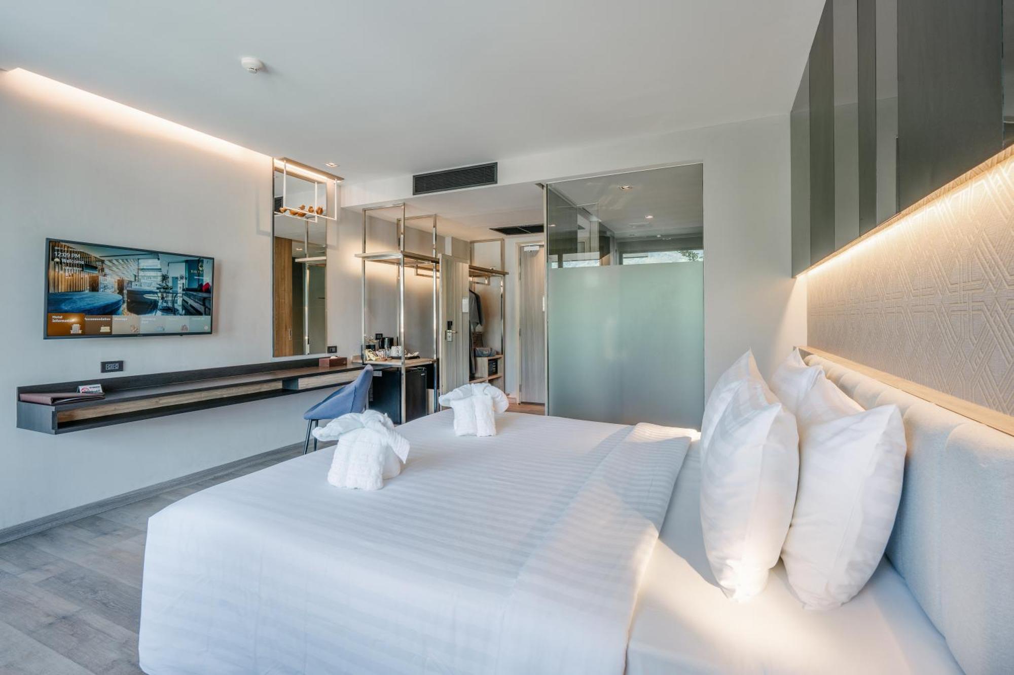 Rak King Room Balcony