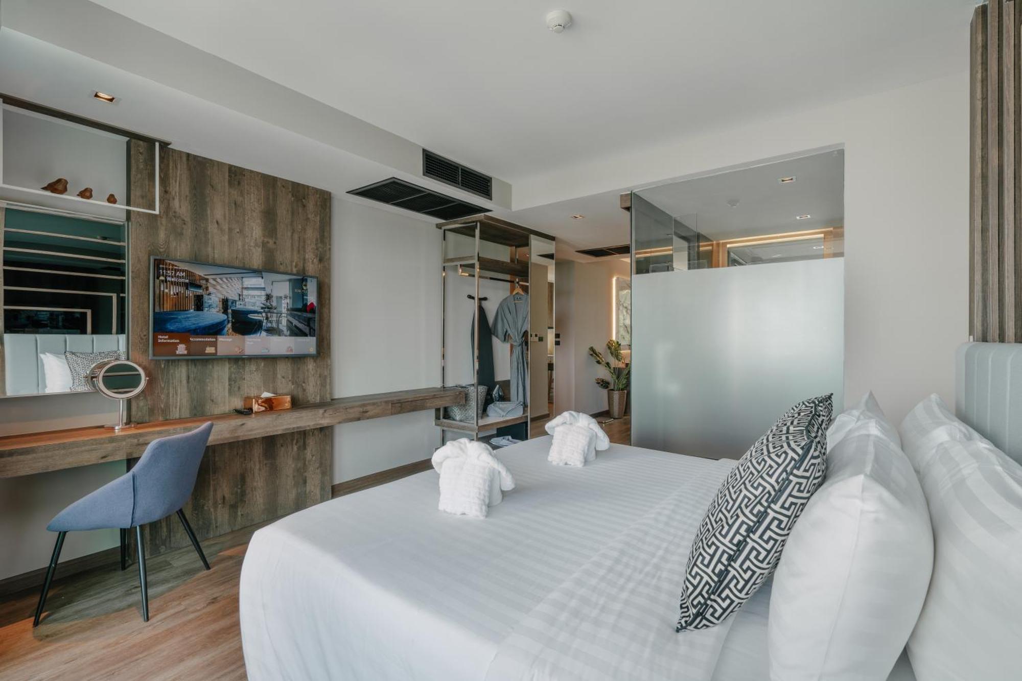 Rak Studio Room Kitchenette Bathtub Balcony