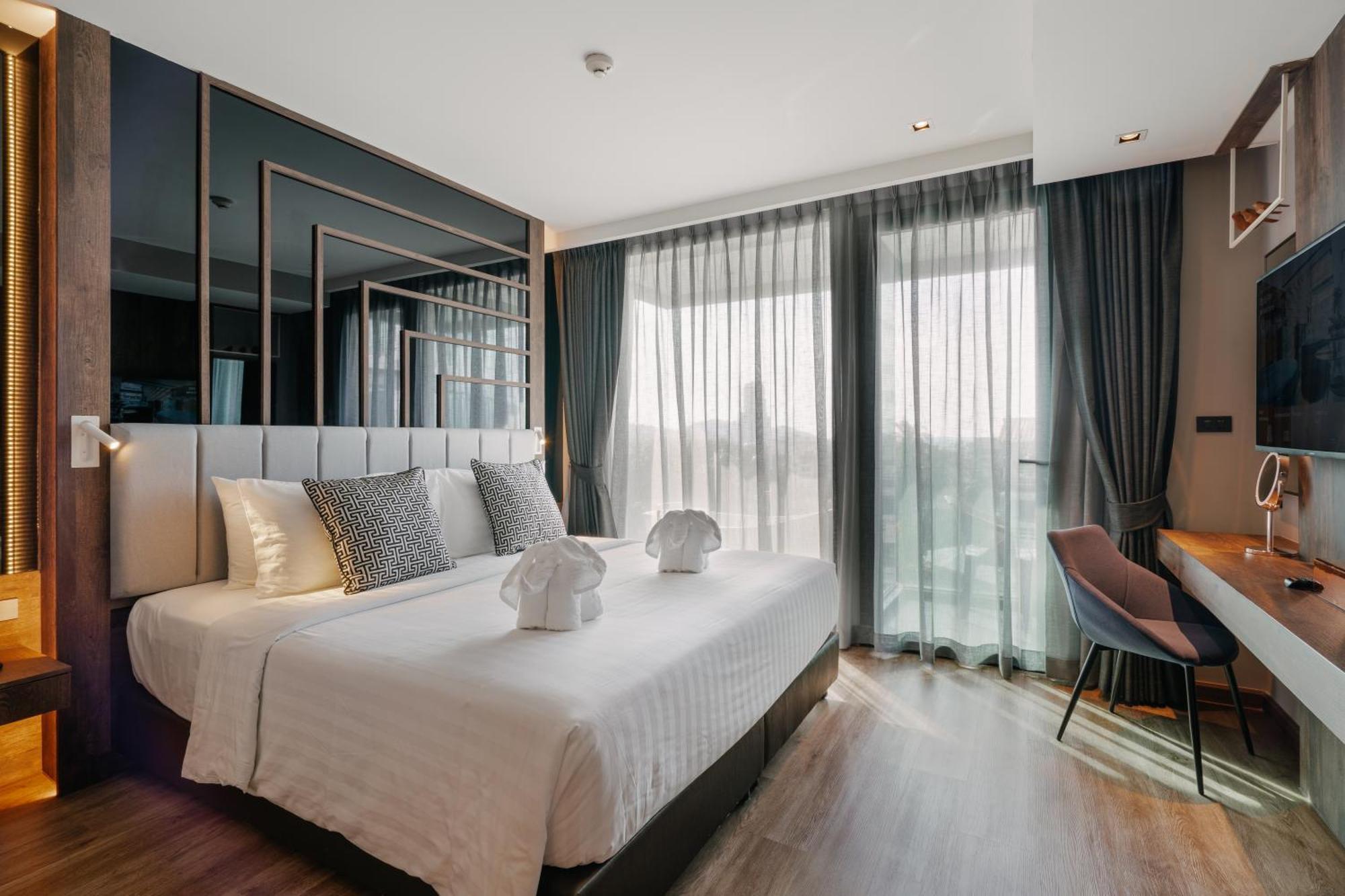 Rak Studio Room Kitchenette Bathtub Balcony