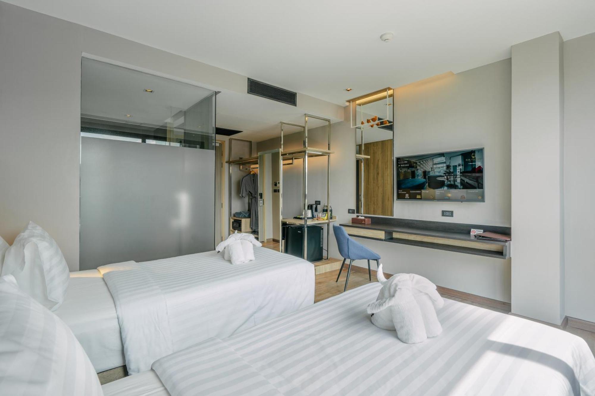 Rak Twin Room No Balcony