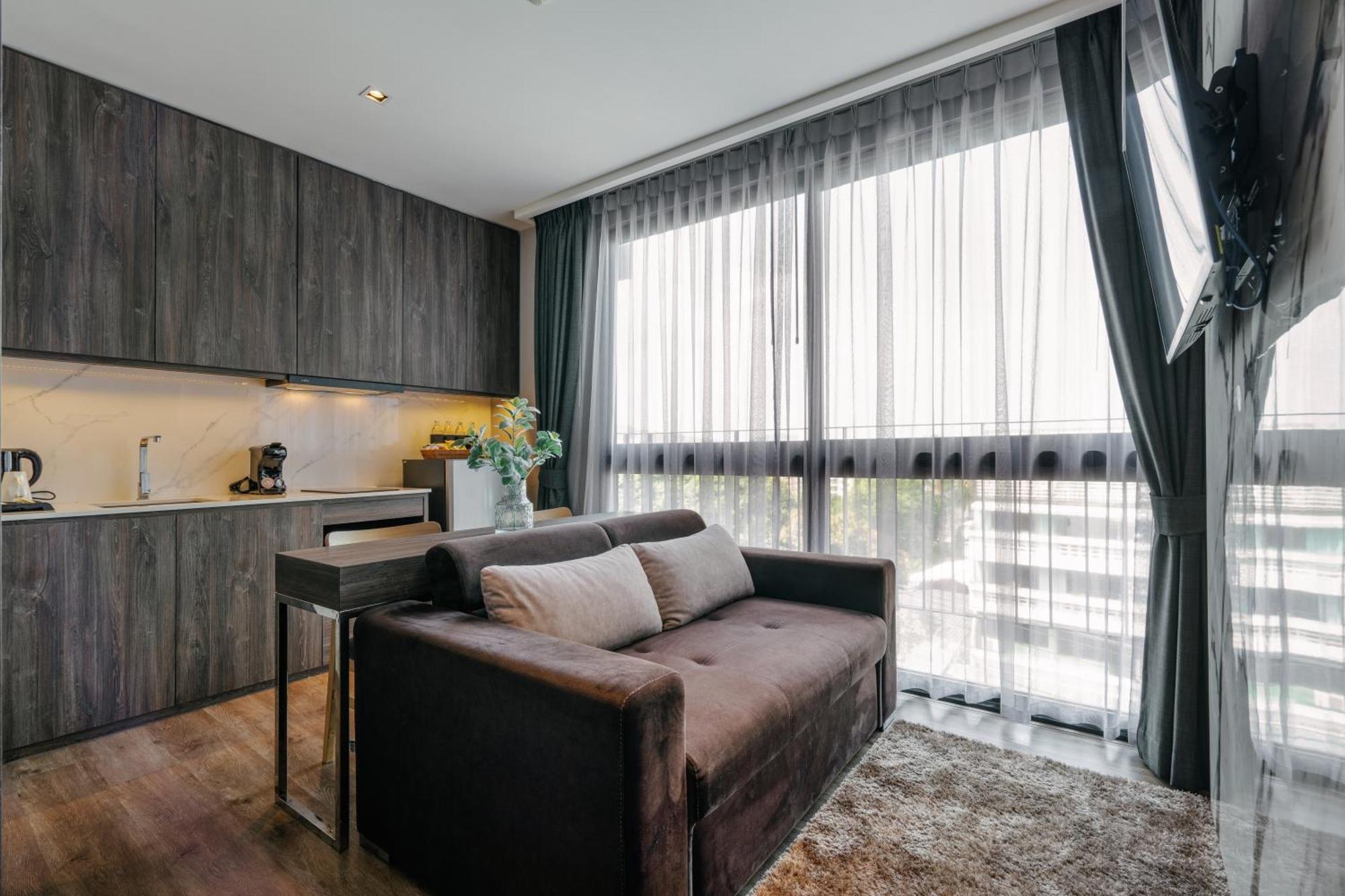 Rak Suite Room Kitchenette No Balcony No View