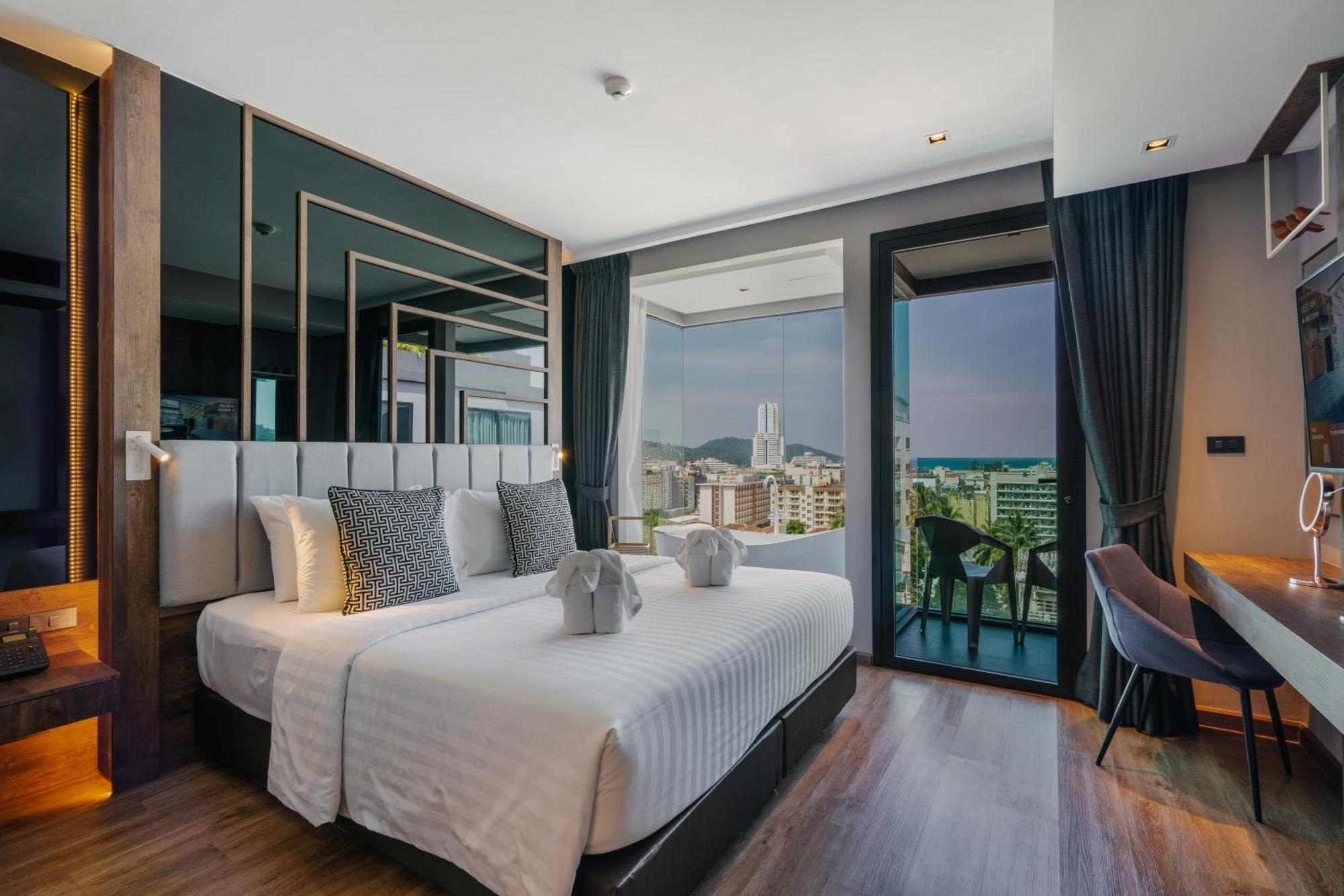 Rak Studio Room Kitchenette Bathtub Balcony