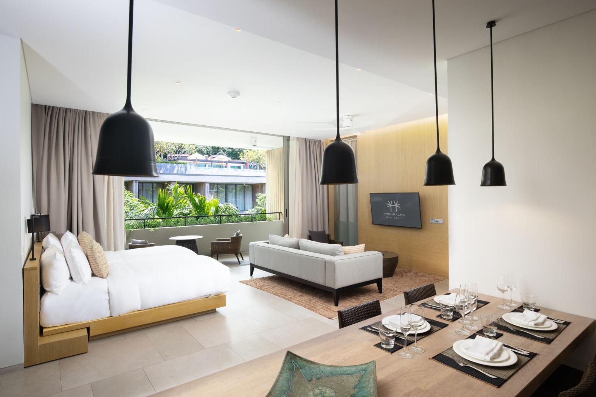 Azure Family Suite
