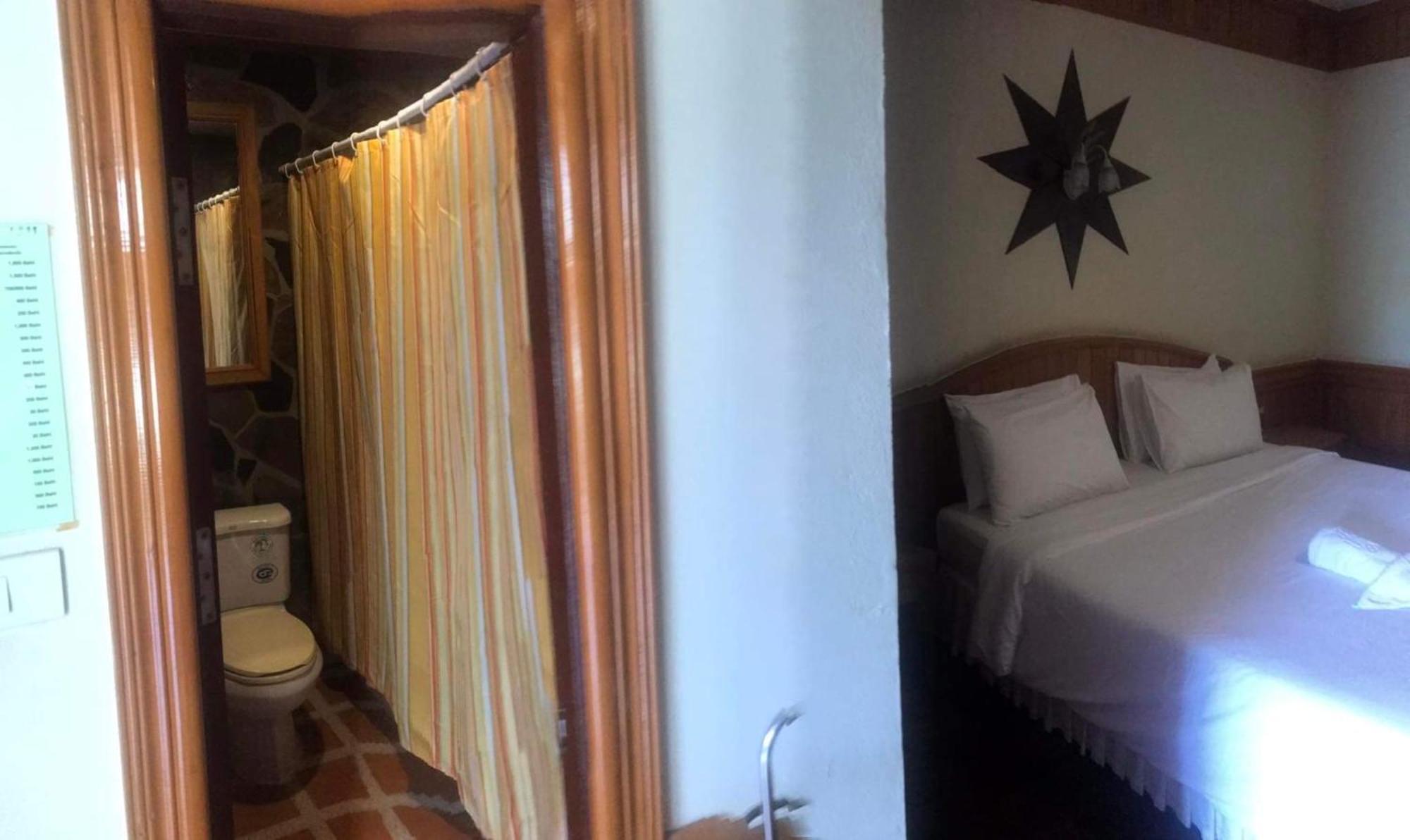 Standard Double Room No Window
