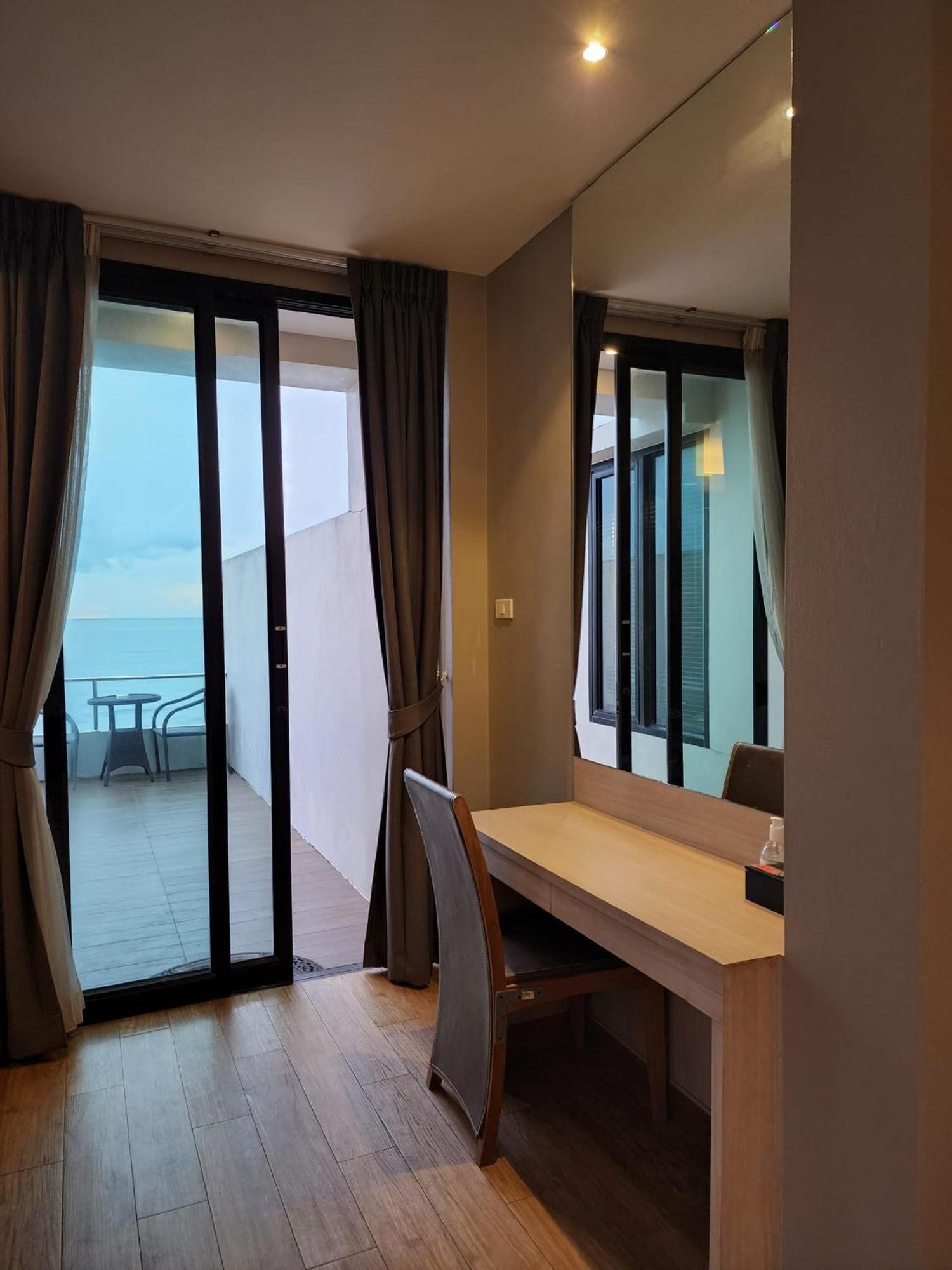 Jacuzzi Sea View