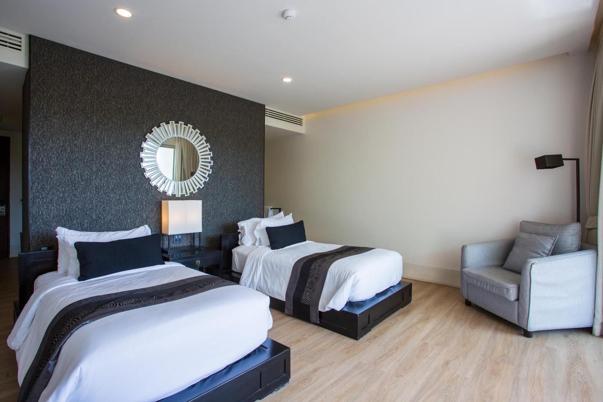 Deluxe Double or Twin Room Garden View