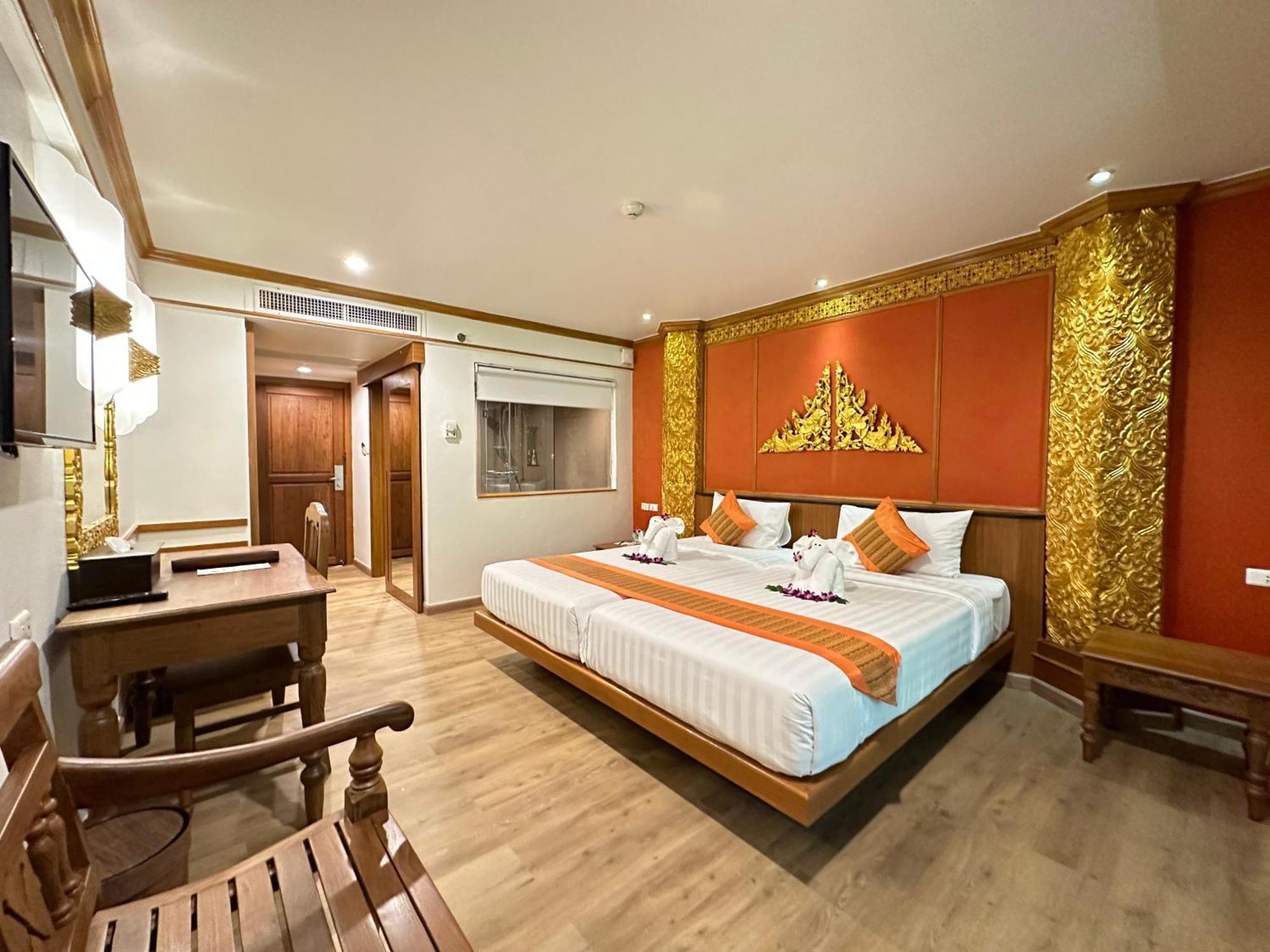 Deluxe Double or Twin Room