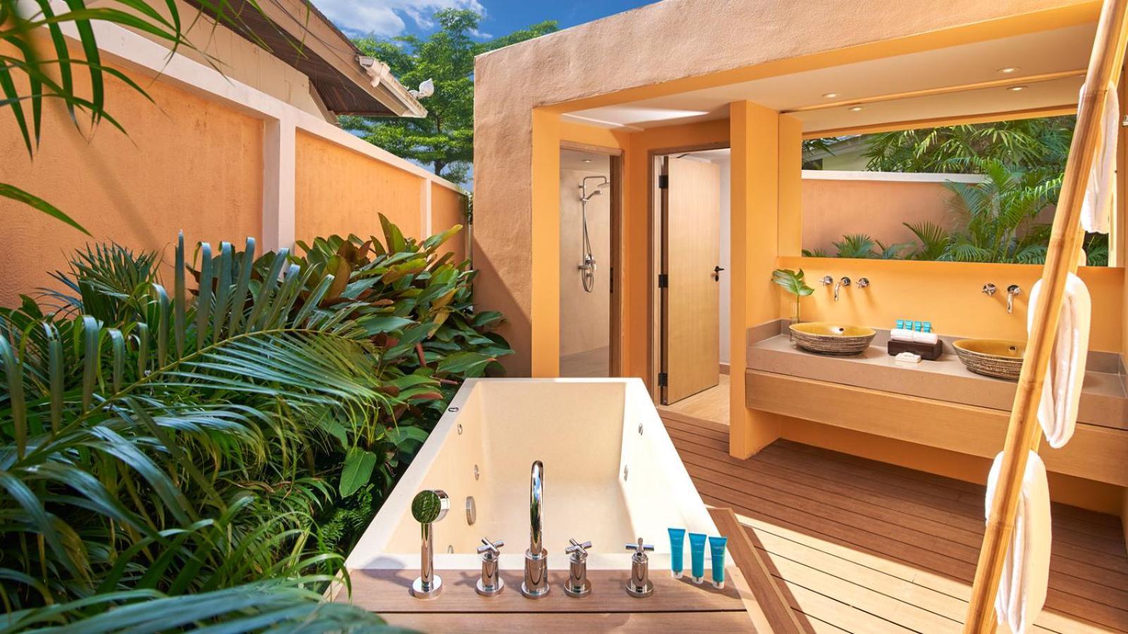 Villa mit 2 Schlafzimmern und privatem Pool
