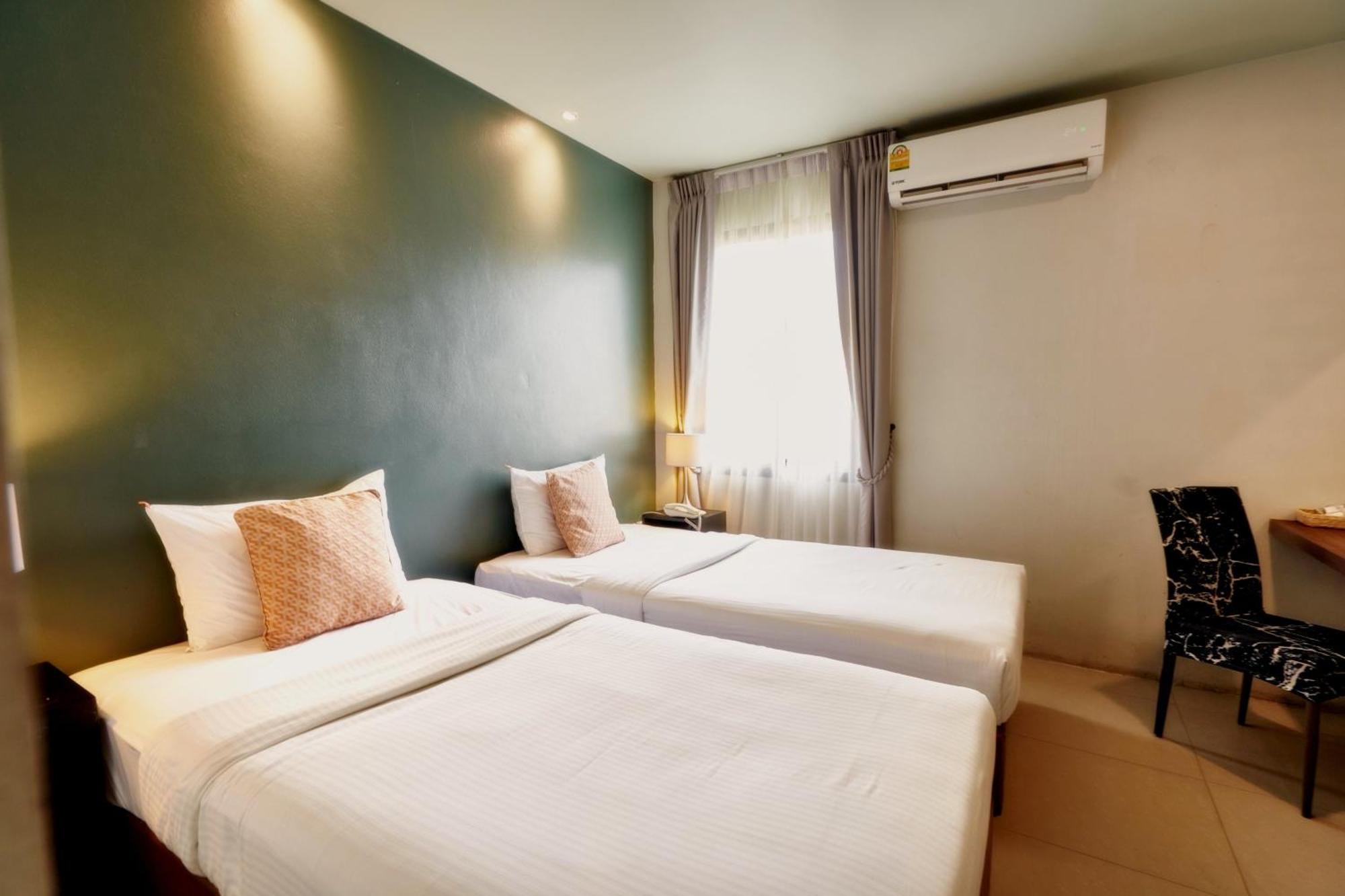 Superior Twin Room