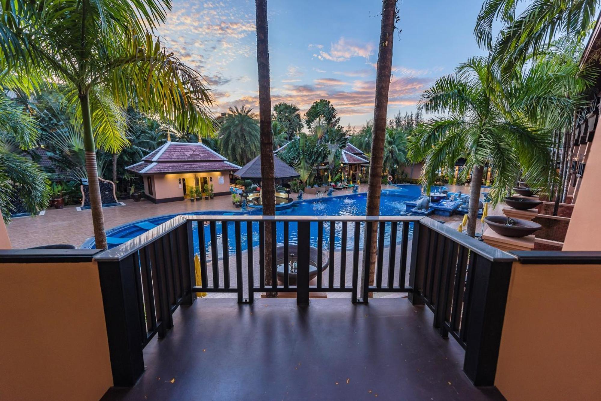 Pool View Room