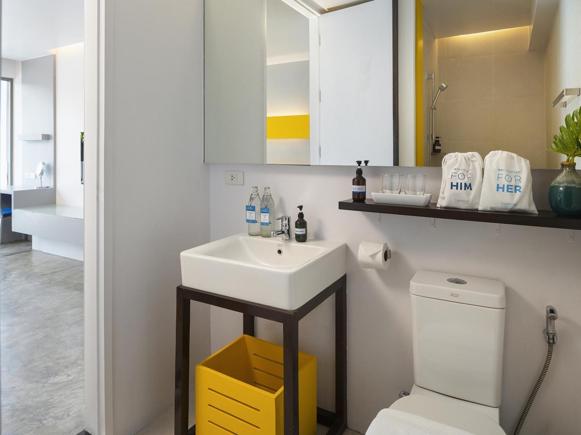 Sistemazione Deluxe con Vista Mare e Balcone