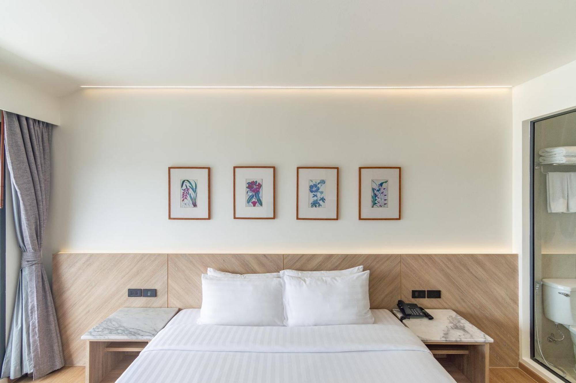 Deluxe Double or Twin Room Sea View