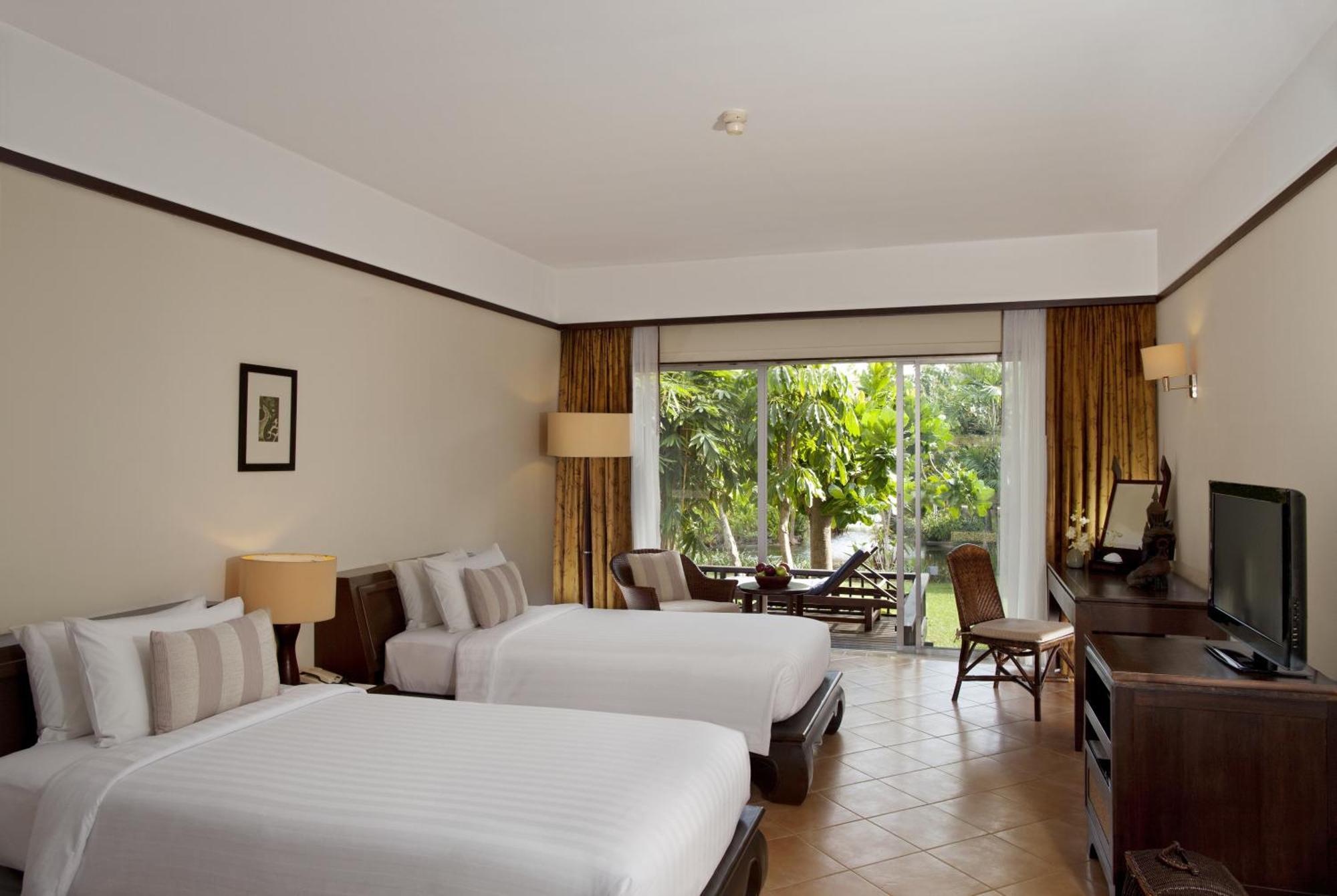 Deluxe Double or Twin Room Garden View