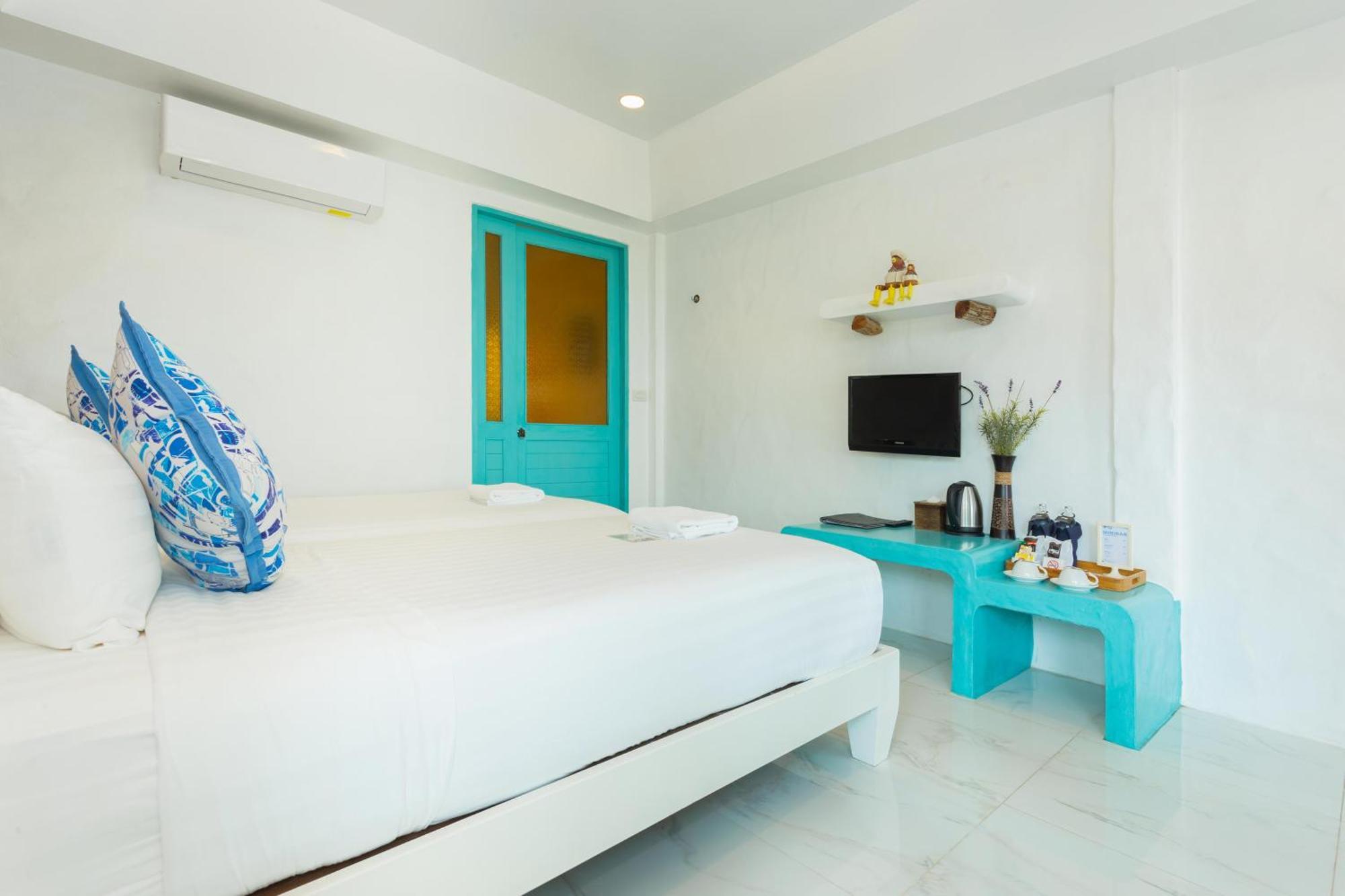 Standard Double or Twin Room Balcony