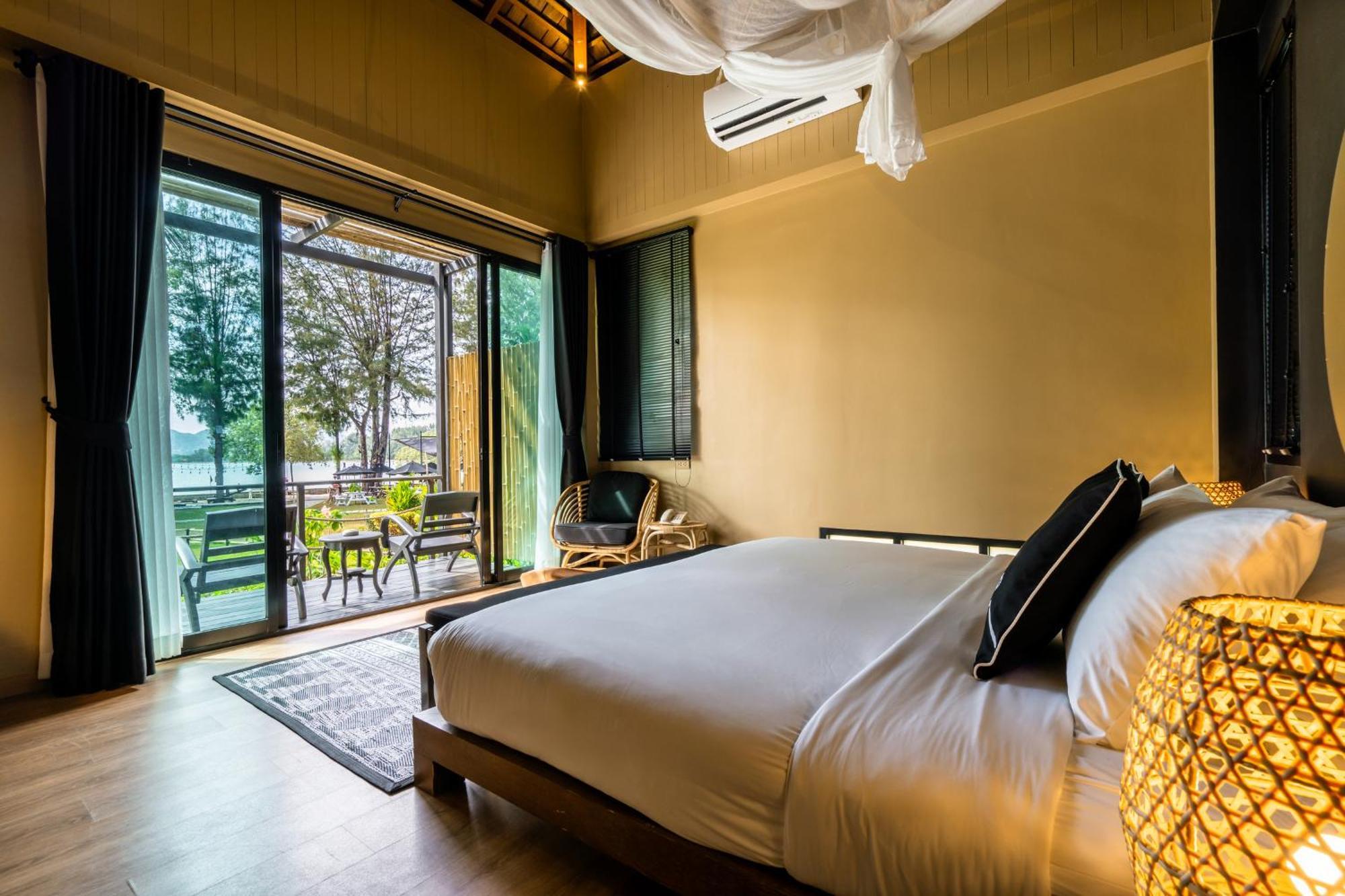 Studio Villa Ocean View Kayak Paddle Board Playground