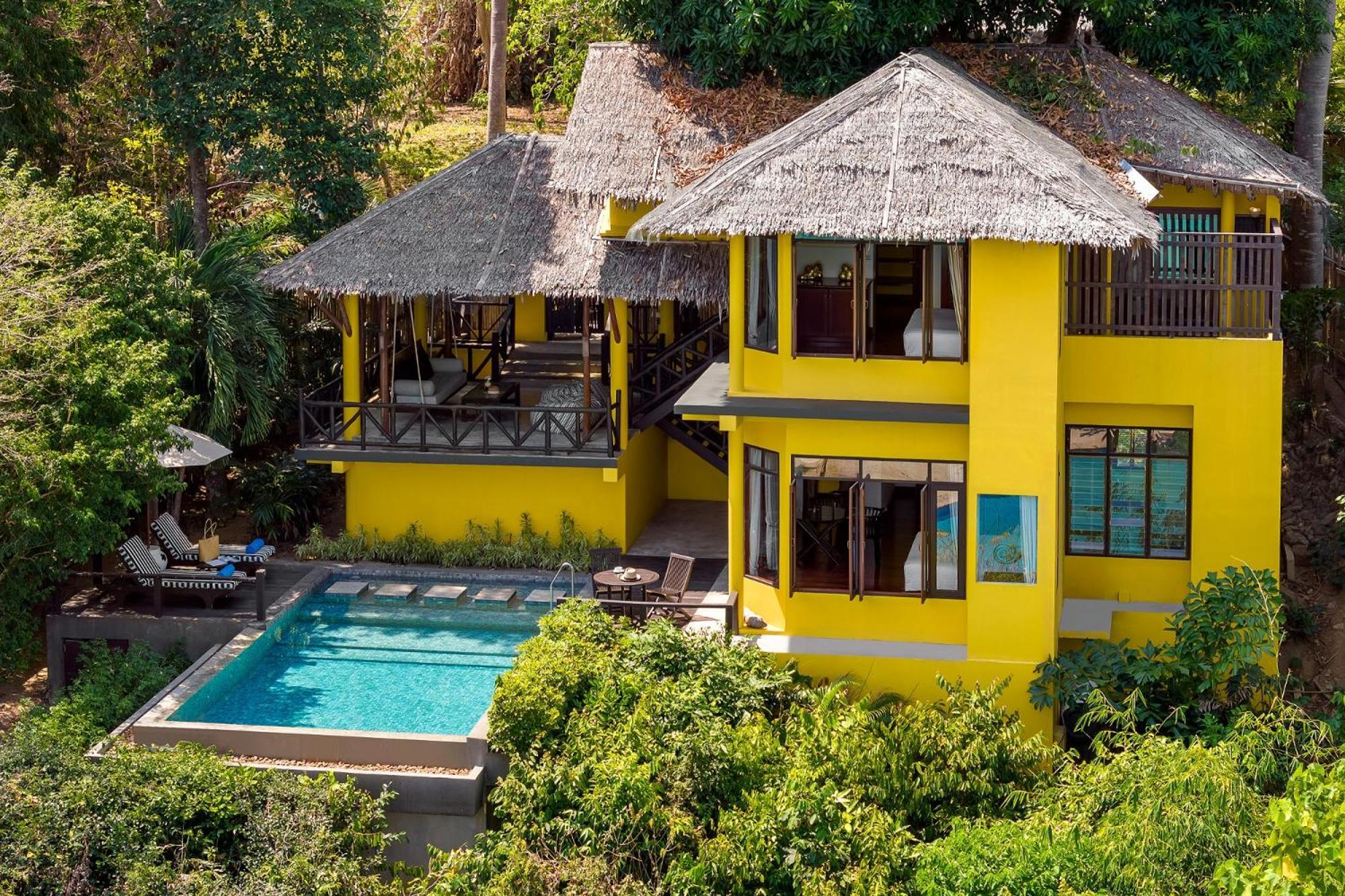 Villa con 2 Camere da Letto, Piscina e Vista Oceano - Lato Collina