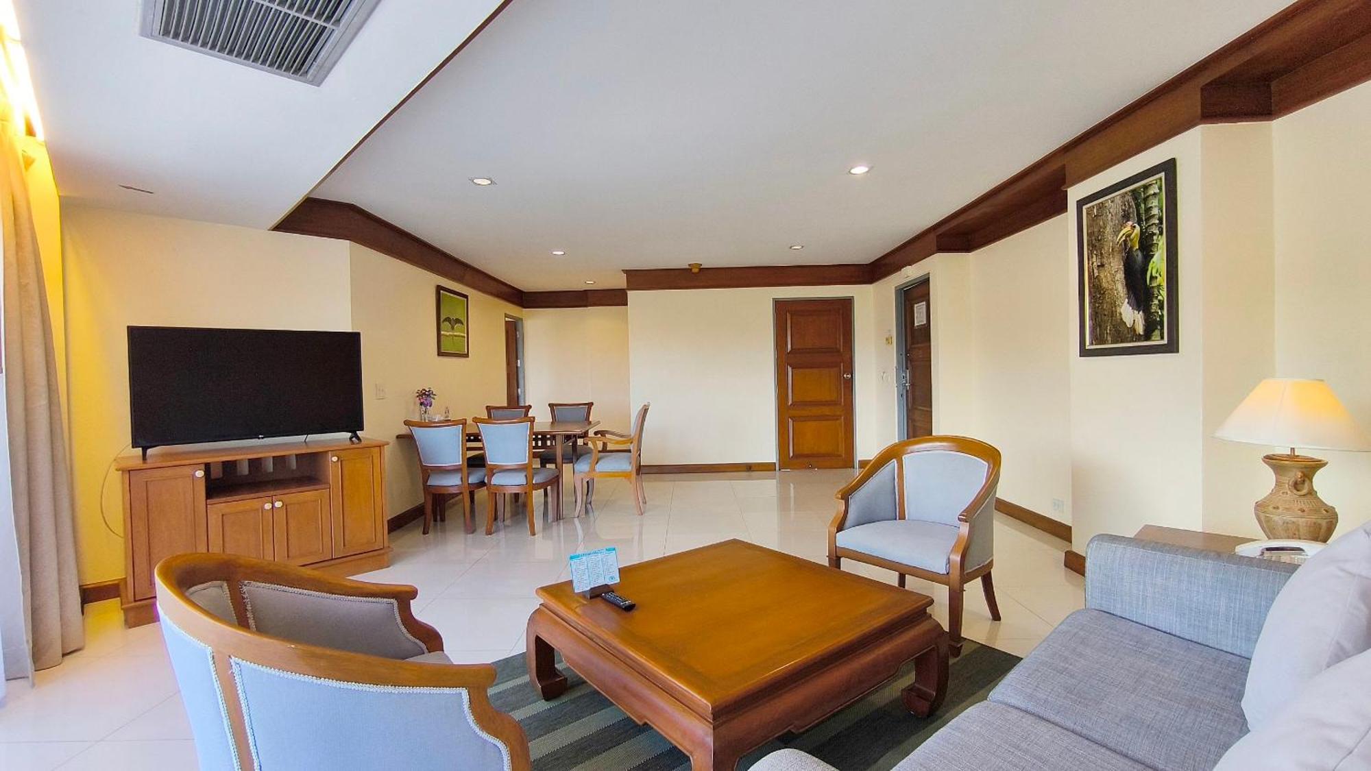 Two-Bedroom Suite