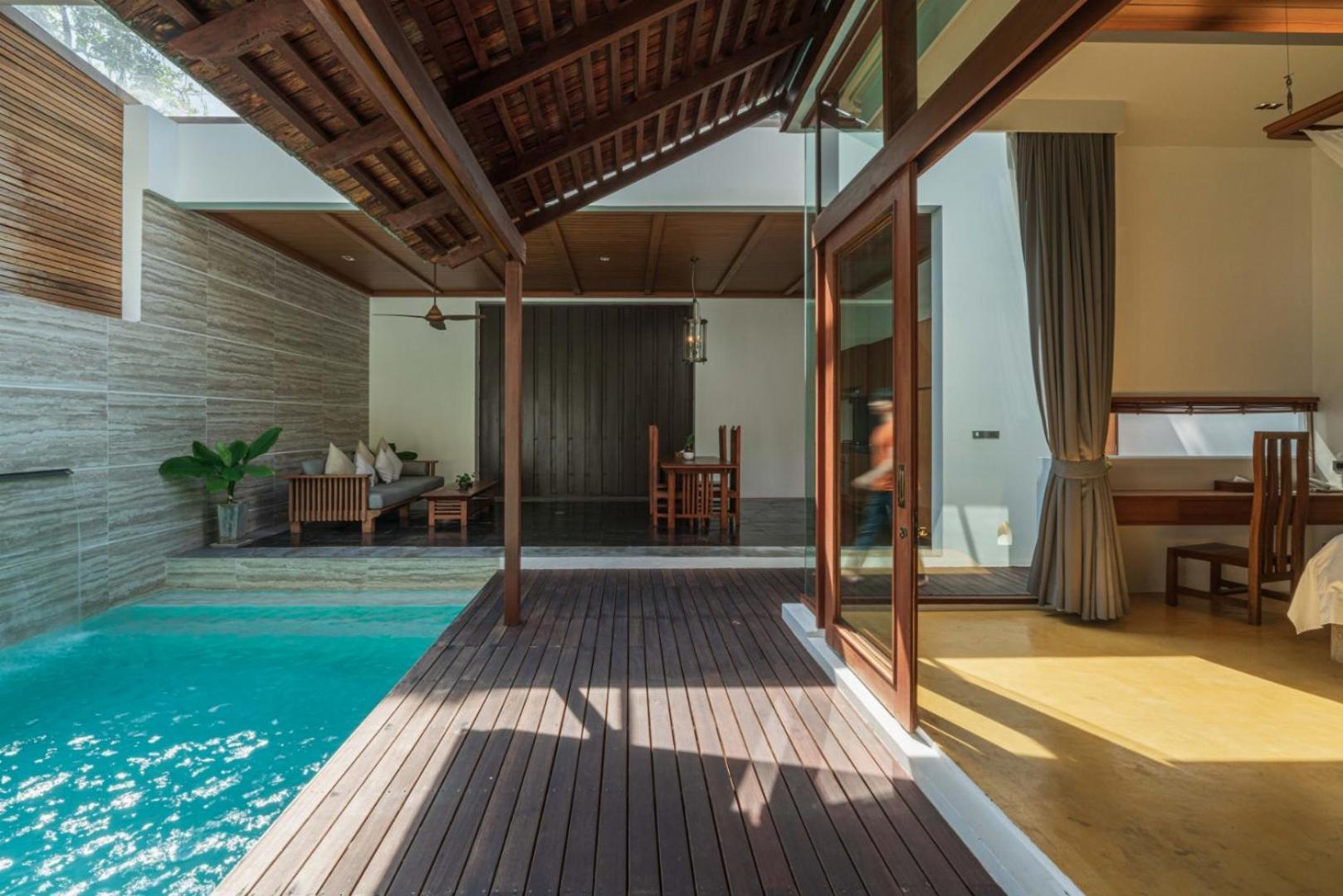 Superior Pool Villa