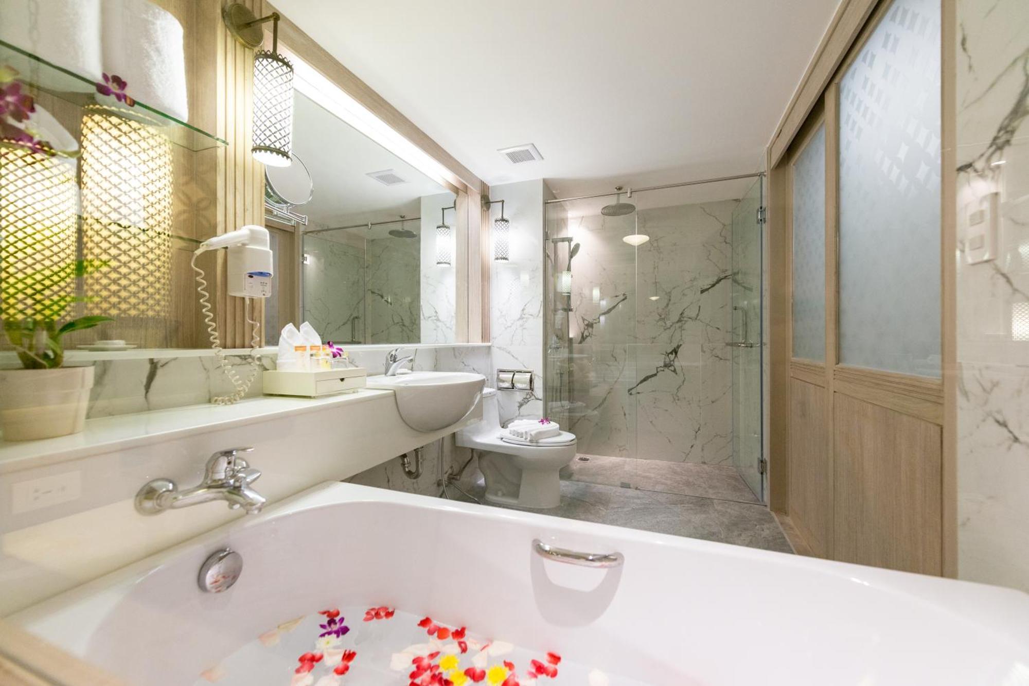 Junior Suite dengan Pemandangan Laut