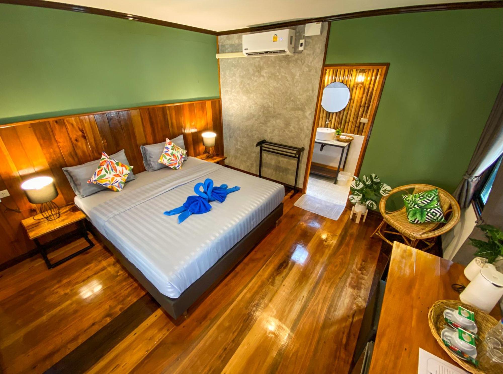 Grand Deluxe Bungalow